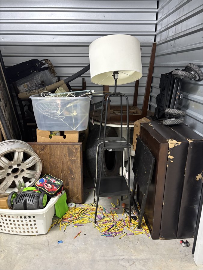 7 x 10 storage unit in Norfolk, VA