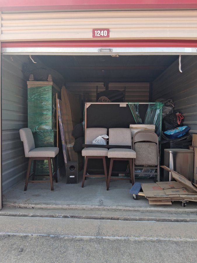 10 x 15 storage unit in Frisco, TX