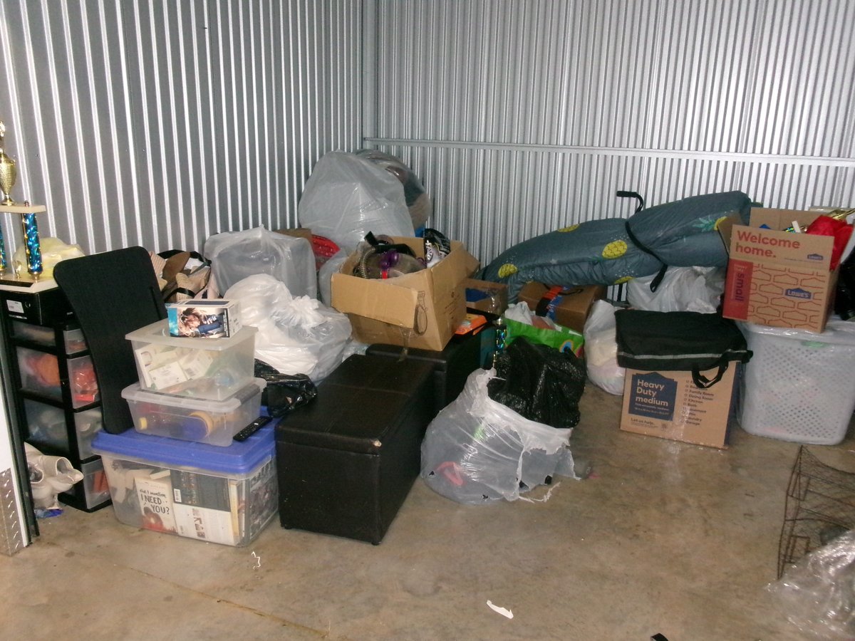 10 x 10 storage unit in Somerset, NJ