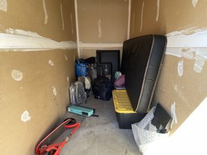 5 x 10 storage unit in Cary, NC