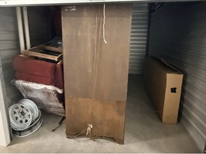 10 x 11 storage unit in Lansdale, PA