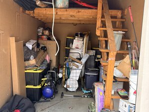 8 x 15 storage unit in Decatur, GA