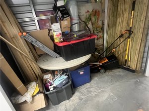 10 x 5 storage unit in Philadelphia, PA