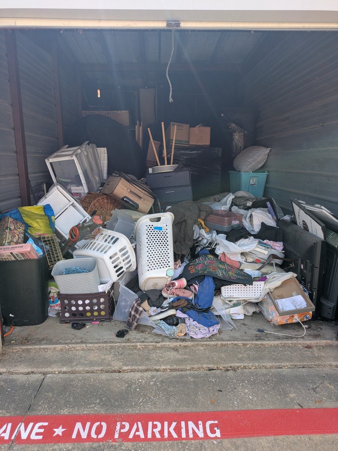 10 x 20 storage unit in FRISCO, TX