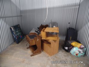 10 x 5 unit in Pekin