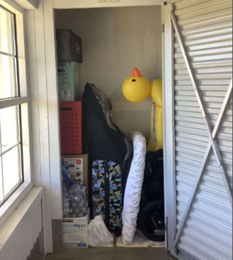 4 x 2 storage unit in Gallatin, TN