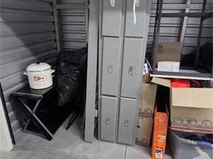 10 x 5 storage unit in Philadelphia, PA