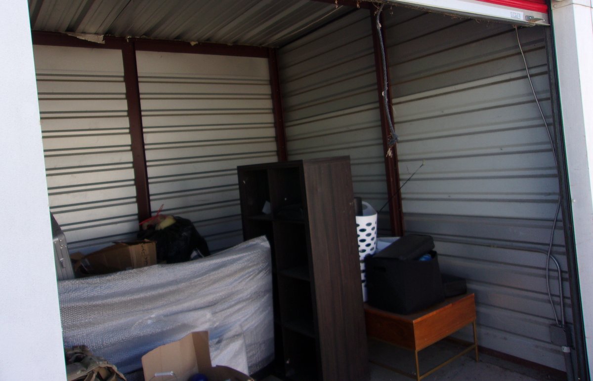 10 x 10 storage unit in Balch Springs, TX