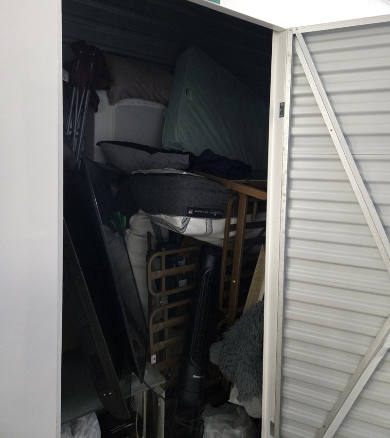 5 x 10 storage unit in Dumfries, VA