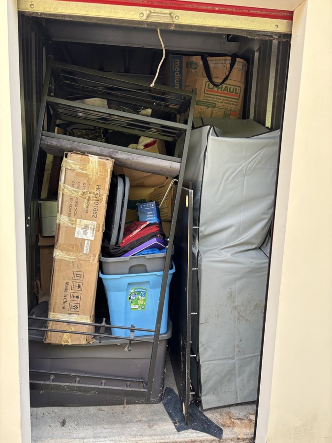 5 x 10 storage unit in Kenosha, WI