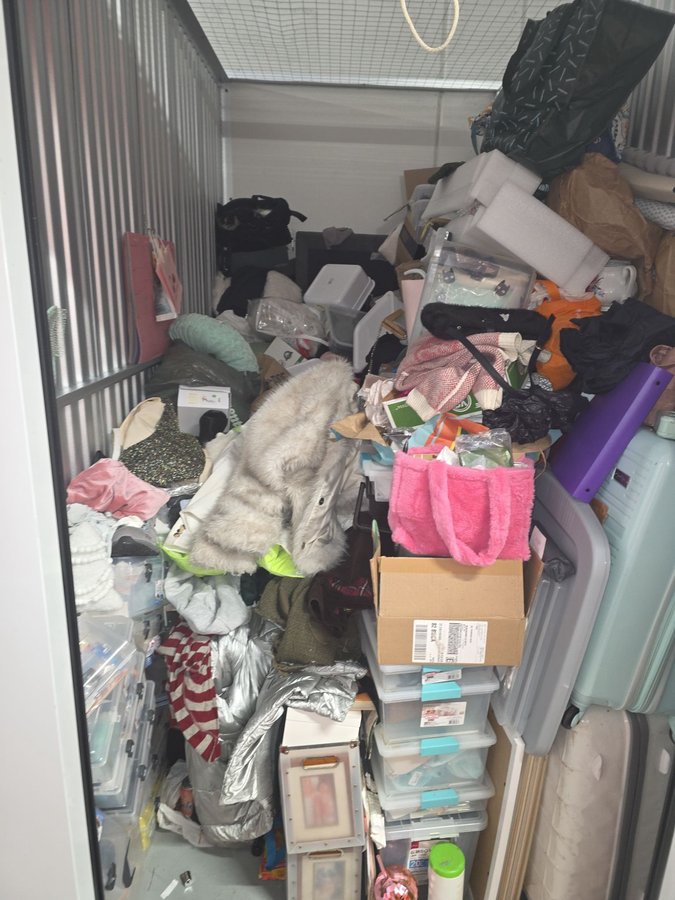5 x 10 storage unit in Burlingame, CA