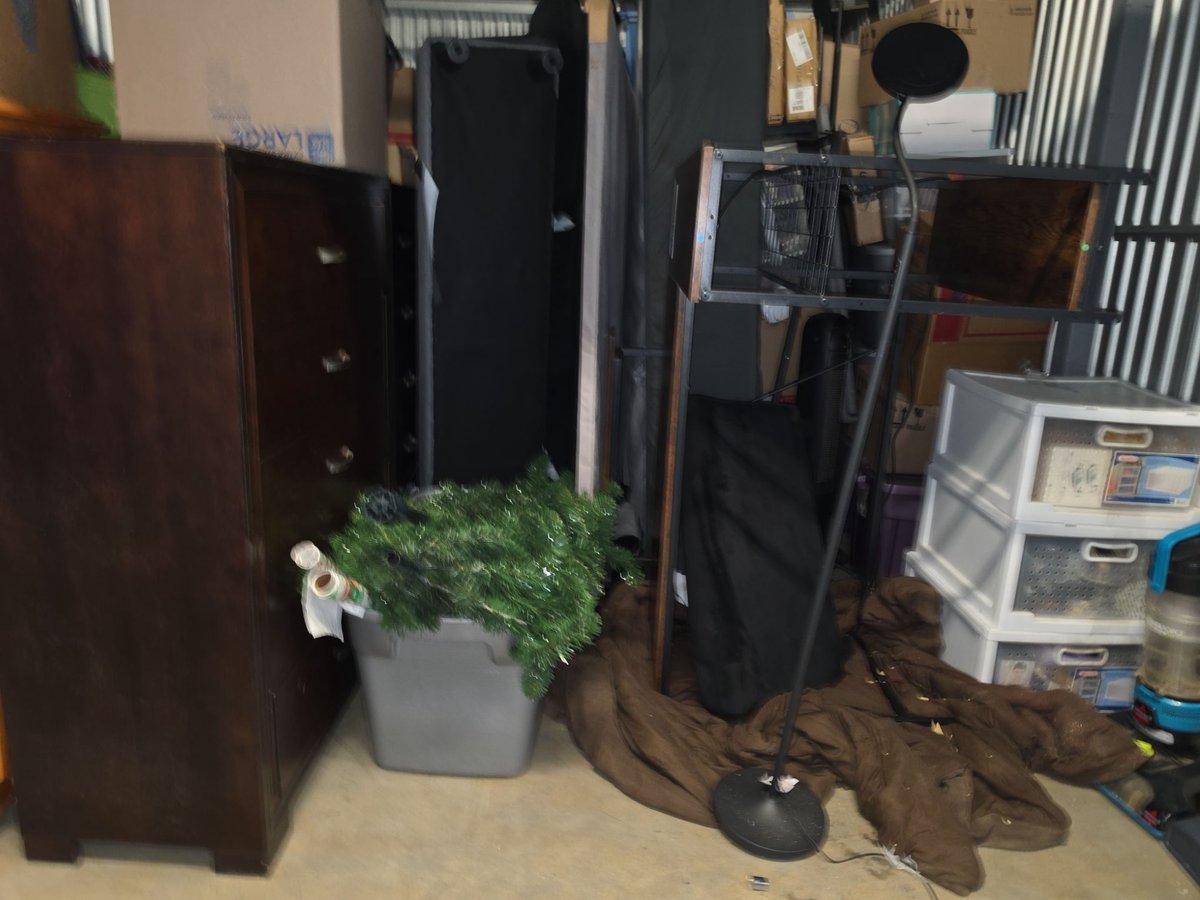 10 x 15 storage unit in Charlotte, NC