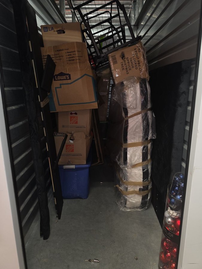 5 x 10 storage unit in Huntersville, NC