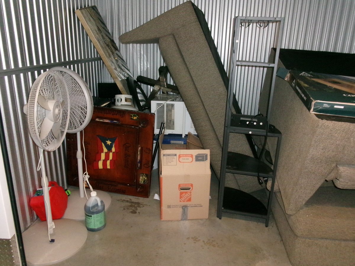 7 x 10 storage unit in Somerset, NJ