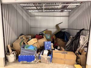 10 x 10 storage unit in Palm Beach Gardens, FL