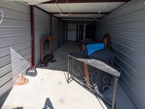 10 x 25 storage unit in Spring Hill, TN