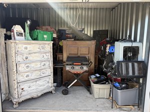 10 x 15 storage unit in San Antonio, TX