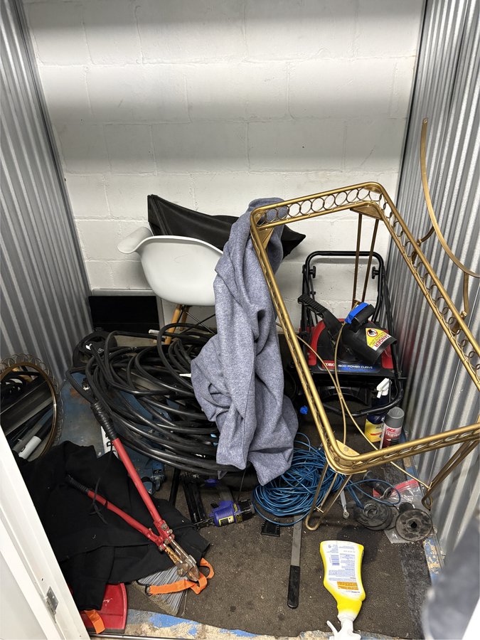 5 x 5 storage unit in Minneapolis, MN