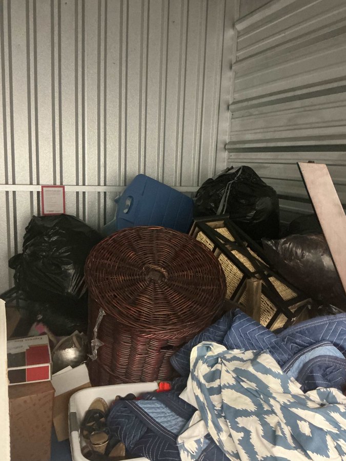 10 x 10 storage unit in Houston, TX