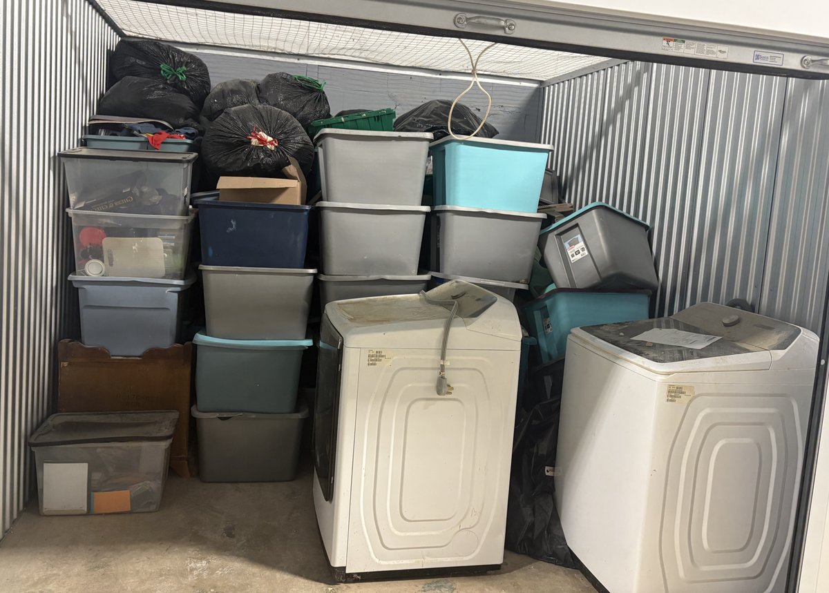 10 x 10 storage unit in Titusville, FL