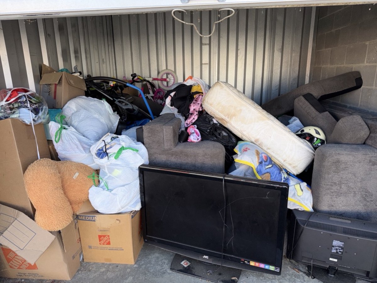 10 x 9 storage unit in Fredericksburg, VA