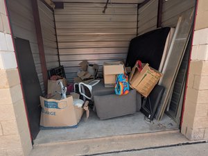 10 x 10 storage unit in FRISCO, TX
