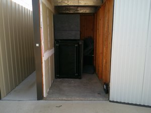 5 x 10 storage unit in Clovis, CA
