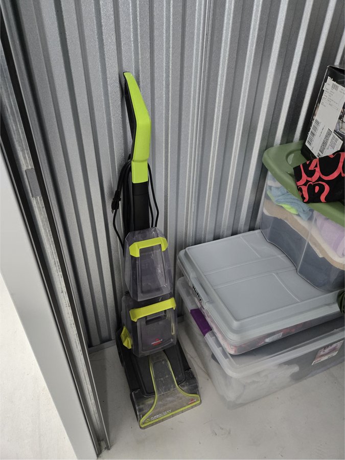5 x 6 storage unit in Philadelphia, PA