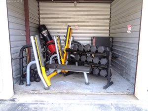 10 x 10 storage unit in Houston, TX