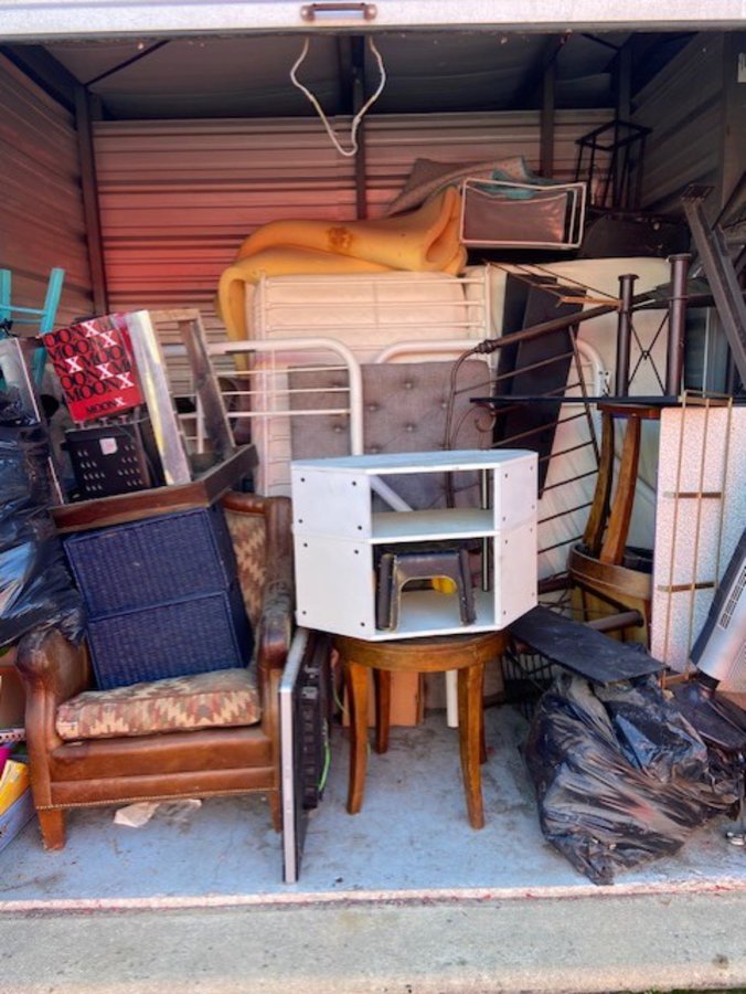 10 x 10 storage unit in Bolingbrook, IL