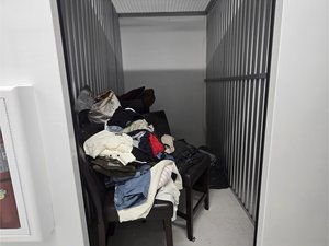 5 x 9 storage unit in Philadelphia, PA