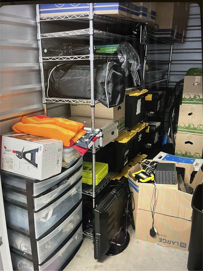 5 x 10 storage unit in Houston, TX