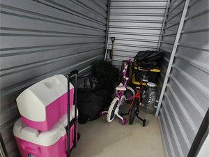 5 x 10 unit in Philadelphia