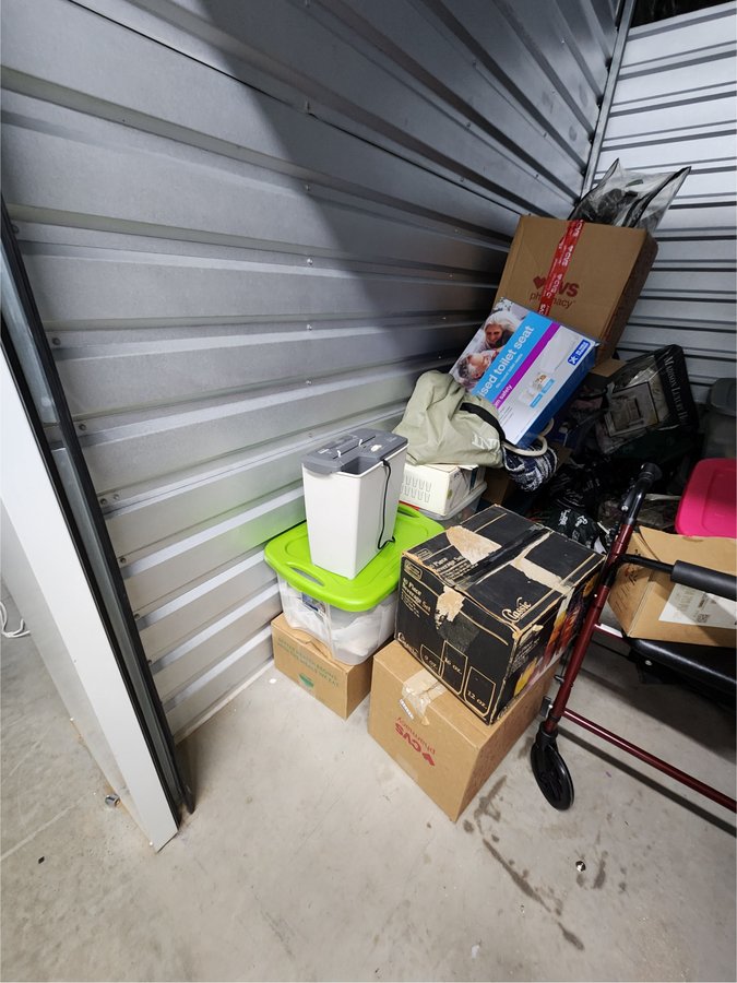 5 x 10 storage unit in Philadelphia, PA