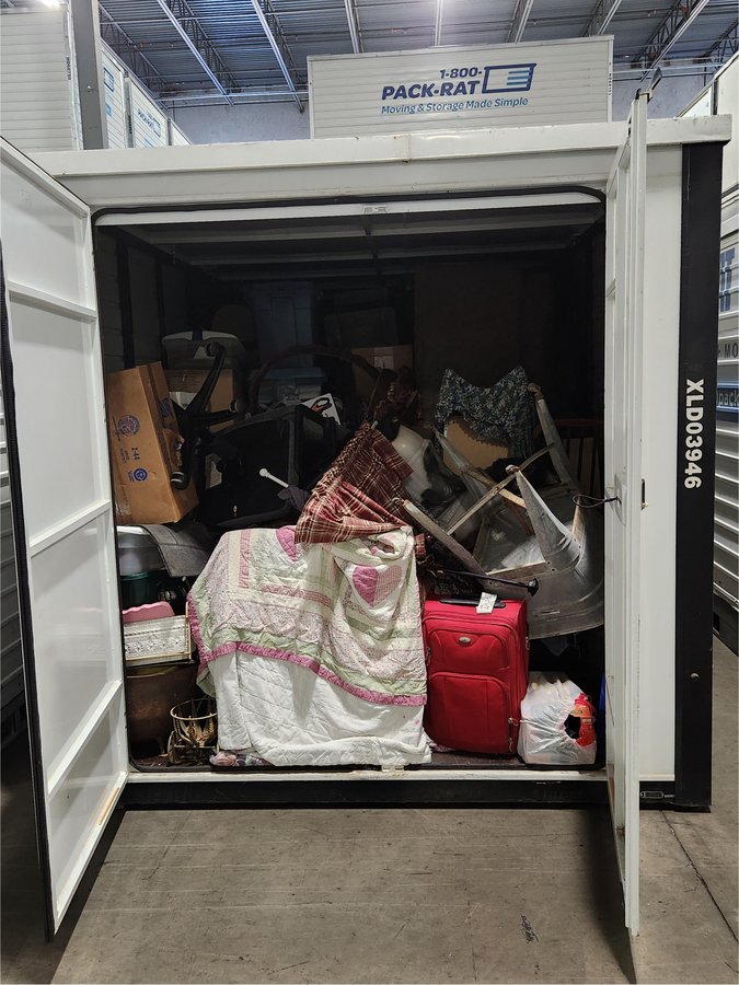 8 x 16 storage unit in Carrollton, TX