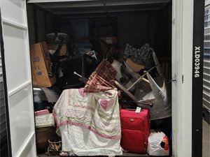 8 x 16 storage unit in Carrollton, TX