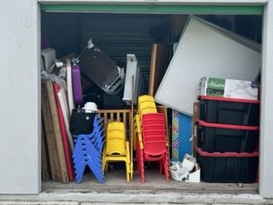10 x 10 unit in San Antonio