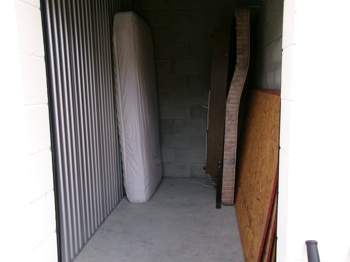 5 x 10 storage unit in Bunnell, FL