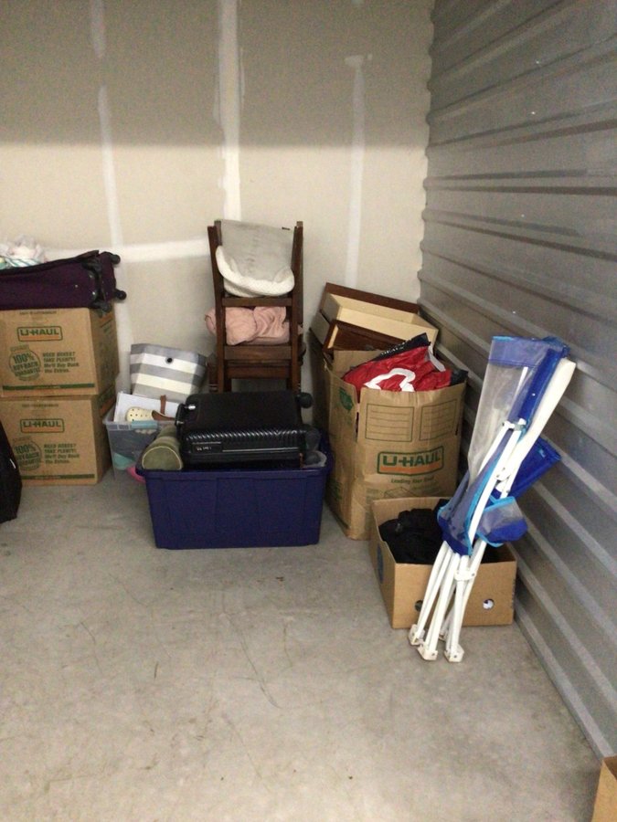10 x 10 storage unit in Houston, TX