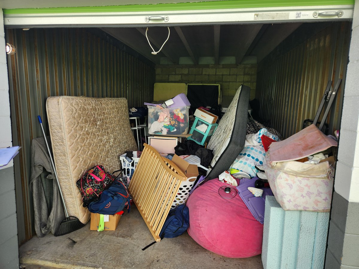 10 x 20 storage unit in Cleveland, OH