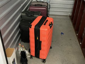 5 x 10 storage unit in Houston, TX