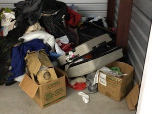 10 x 10 storage unit in Houston, TX