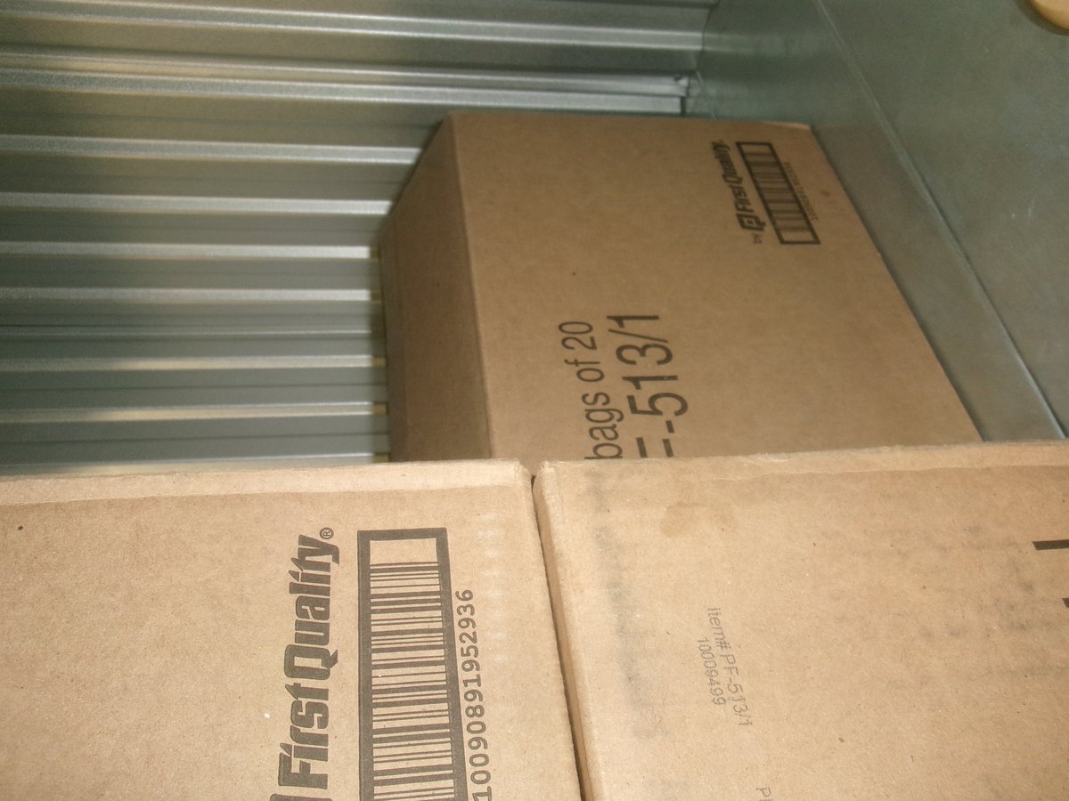 5 x 5 storage unit in Brooklyn, NY