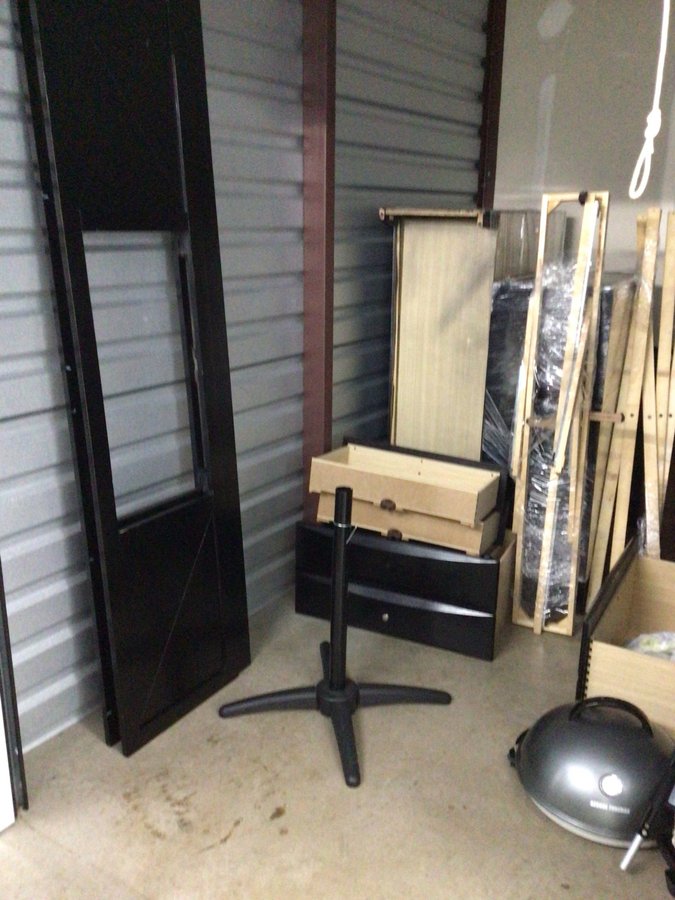 10 x 10 storage unit in Houston, TX