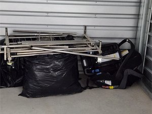 10 x 10 storage unit in Philadelphia, PA
