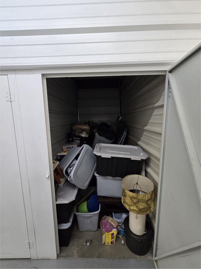 5 x 10 storage unit in Franklin, TN