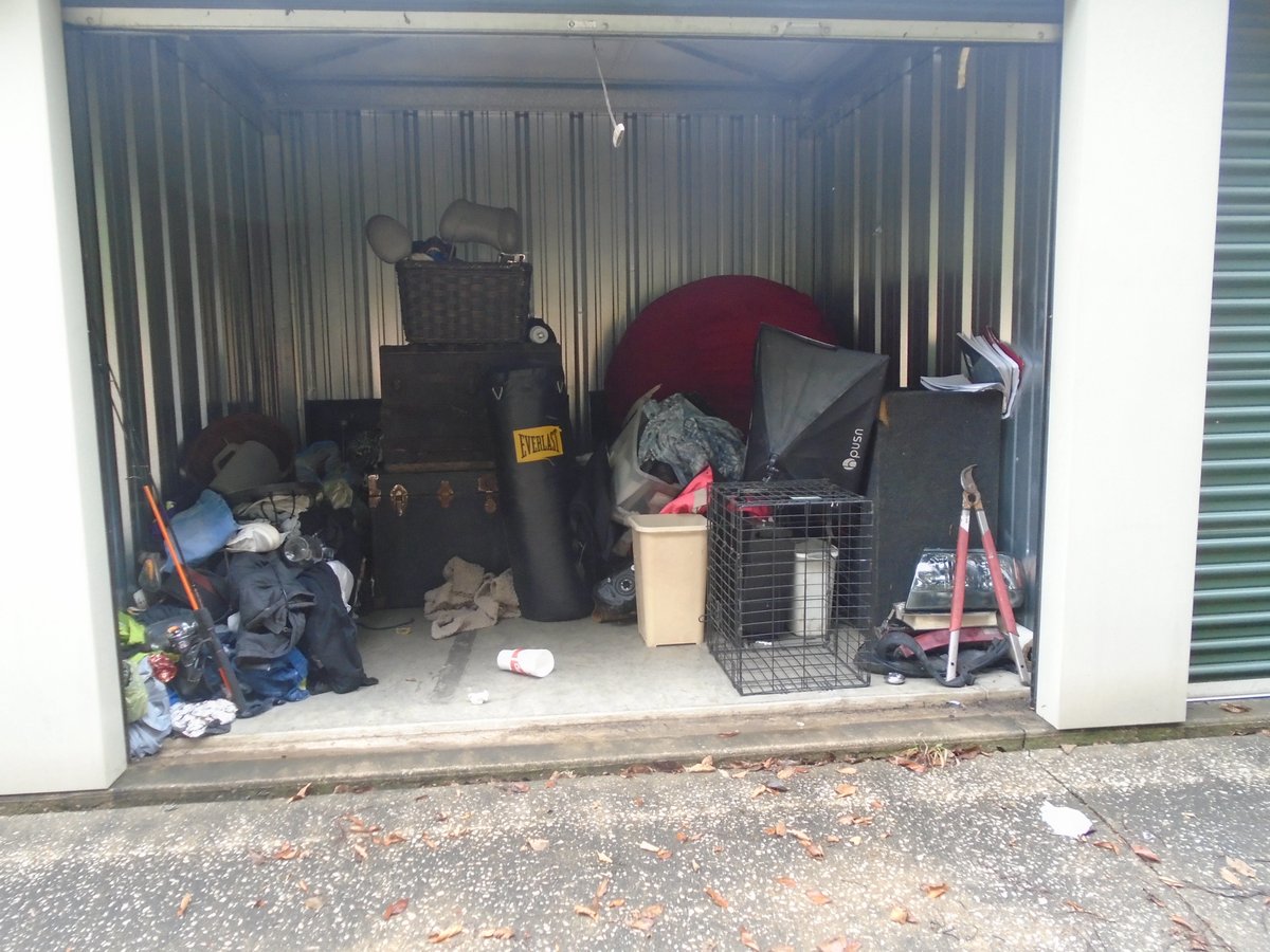10 x 10 storage unit in Independence, MO