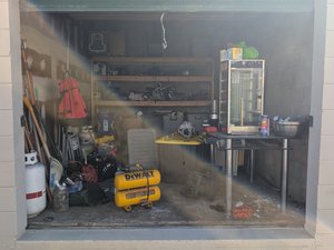 10 x 15 unit in Tampa