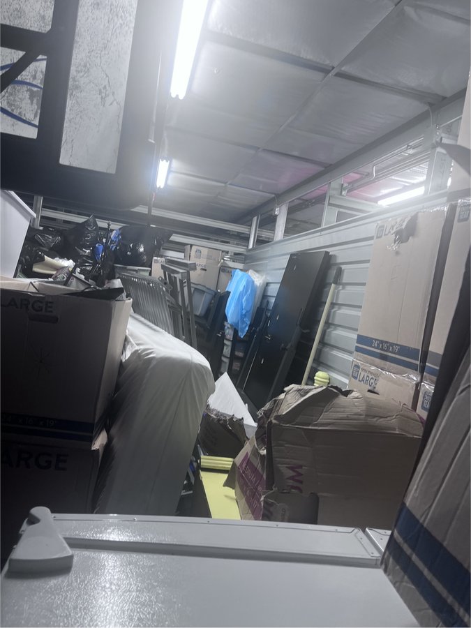 10 x 25 storage unit in Tyler, TX