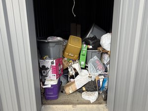 8 x 12 storage unit in Thomasville, GA